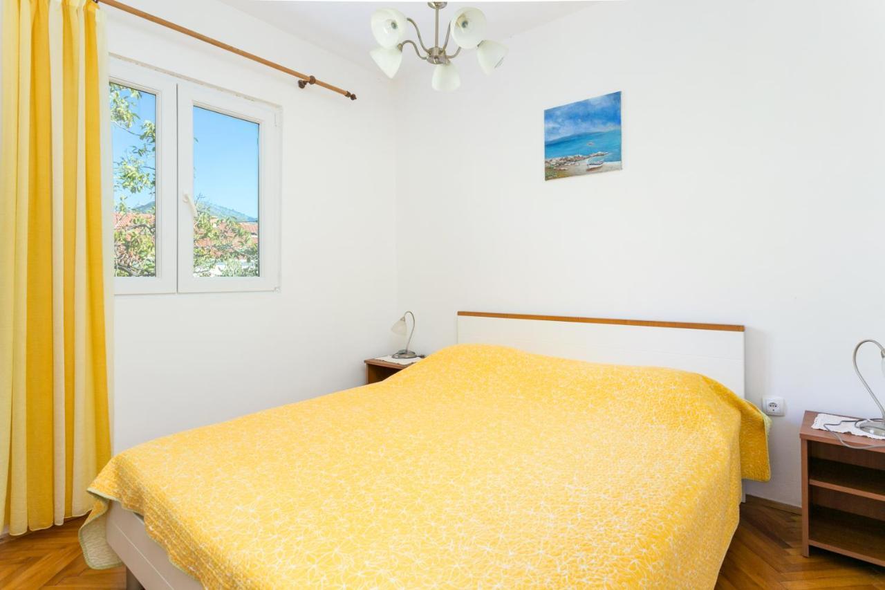 Apartments By The Sea Seget Vranjica, Trogir - 1038 외부 사진